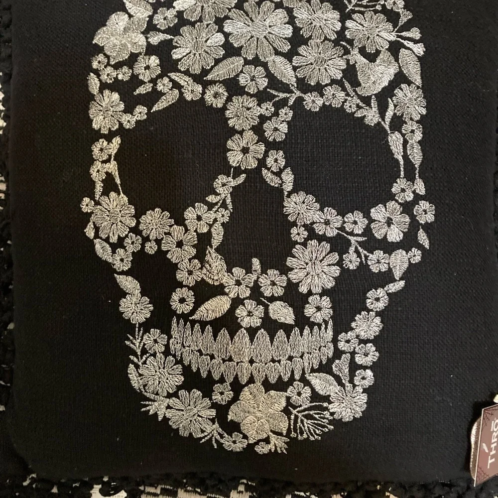 Thro Marlo Lorenz 20x20 Metallic Embroidered Floral Skull Pillow gothic …